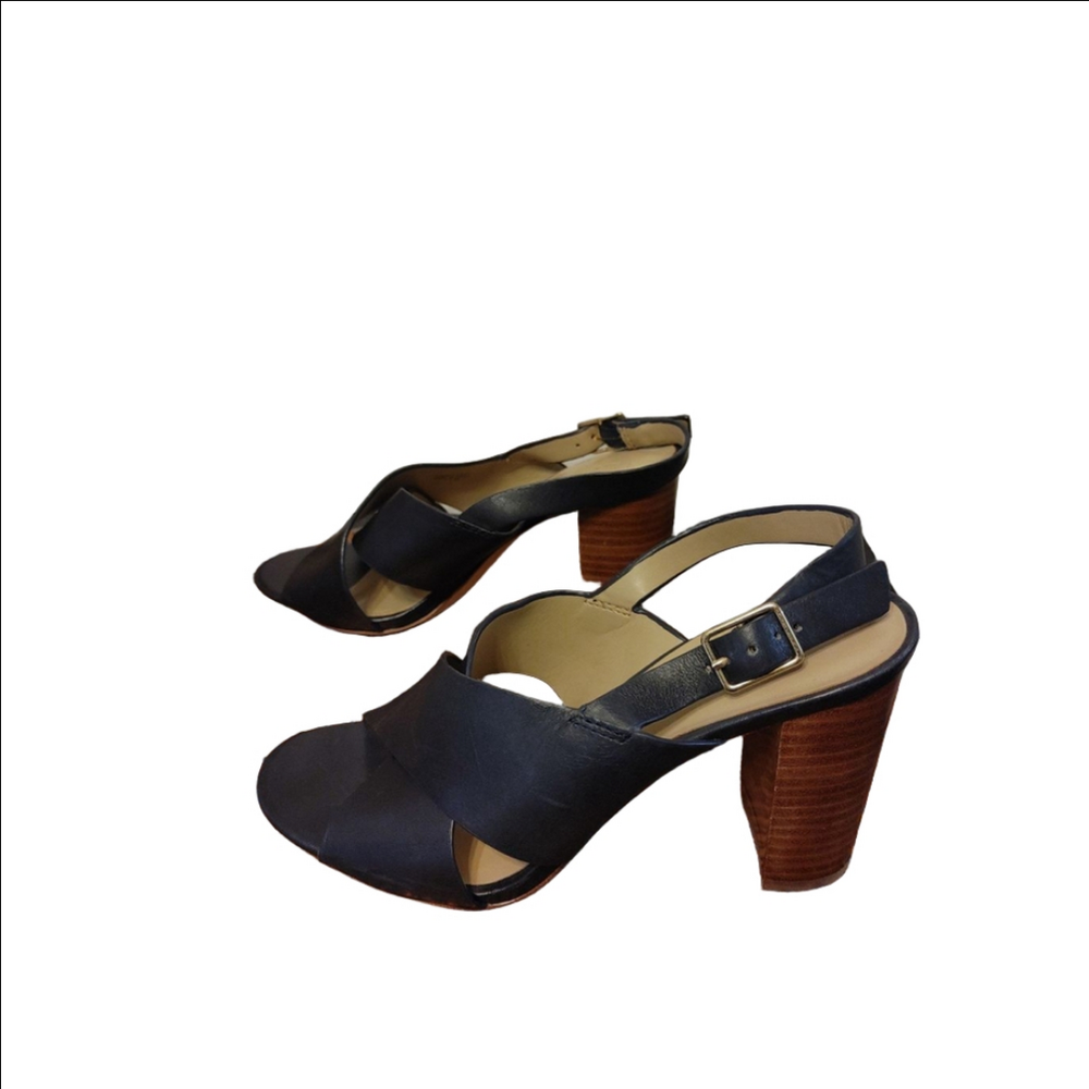 Ann Taylor Leather Peep Toes Size 7.5